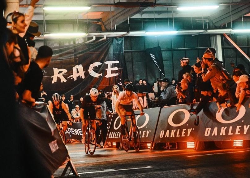 Nijo Sprintlenker Sind Beim Rennen Lastmanstanding Von Radrace